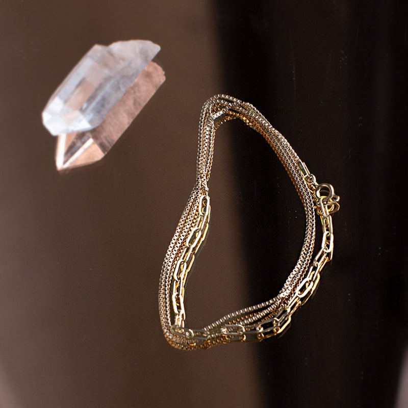 The 4-in-1 Cable Chain Bracelet in Yellow Gold Filled on Mirror