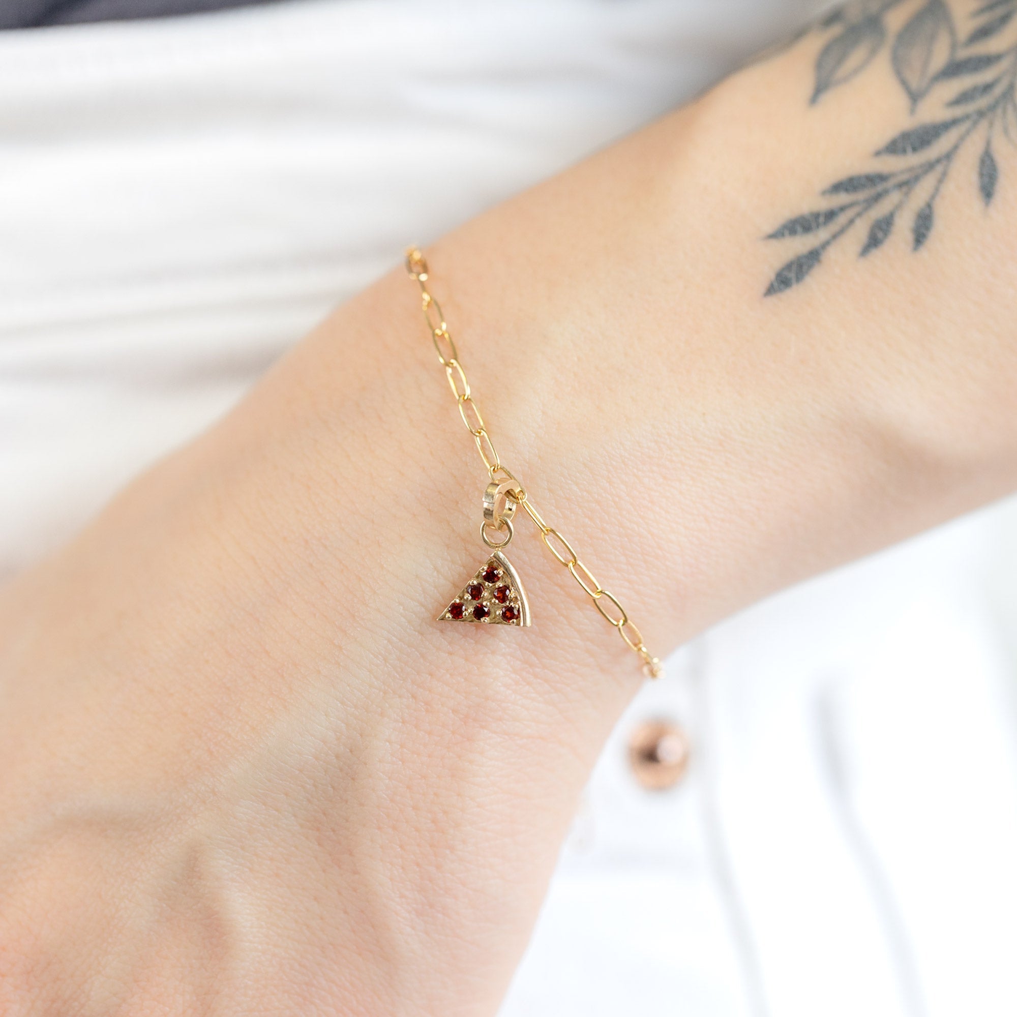 The Pizza Slice Charm | 10K Yellow Gold