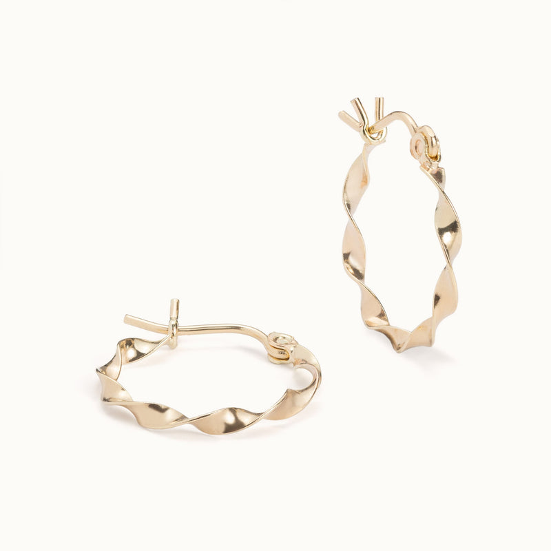 The Ribbon Hoops | 14K Yellow Gold