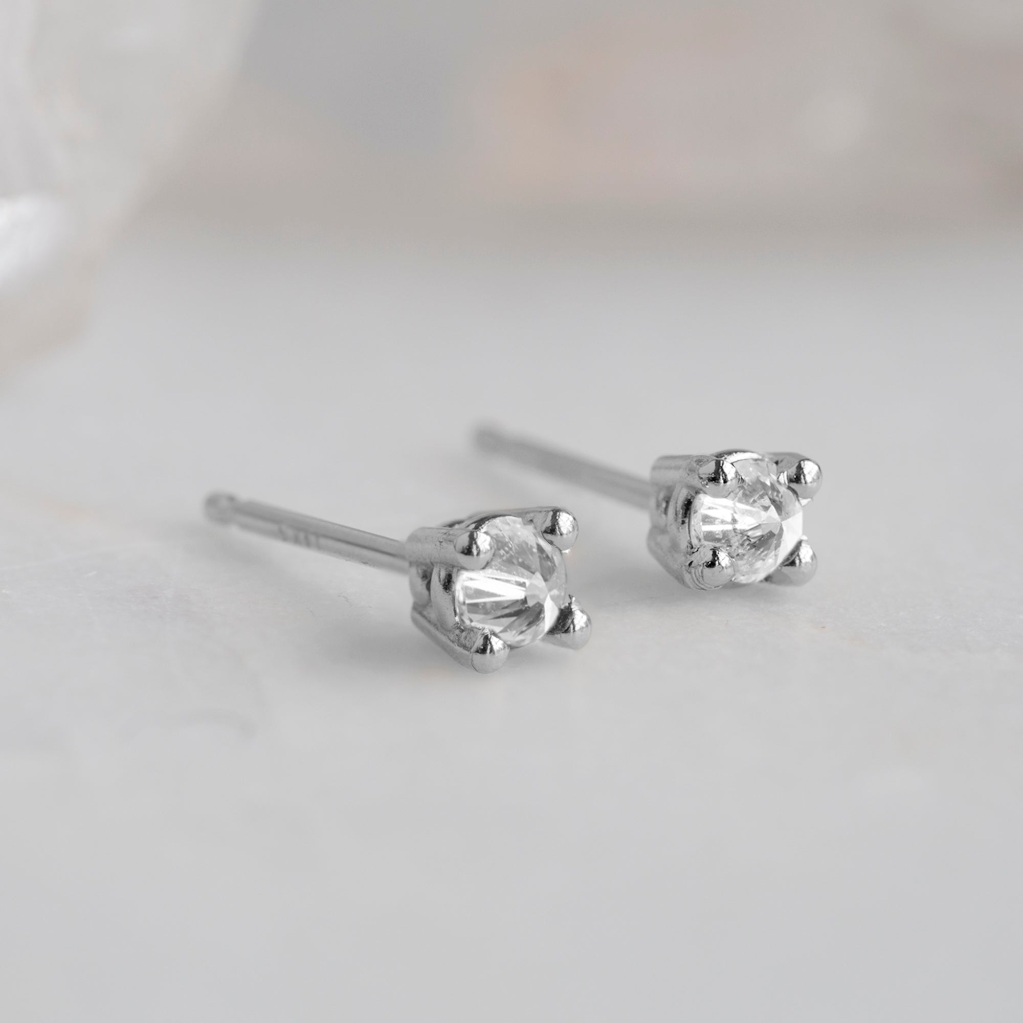 The Inverted White Diamond Stud Earrings | 14K White Gold