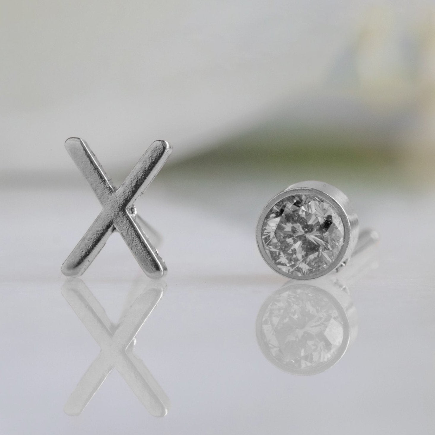 The XO' Salt and Pepper Diamond Stud Earrings | 14K White Gold