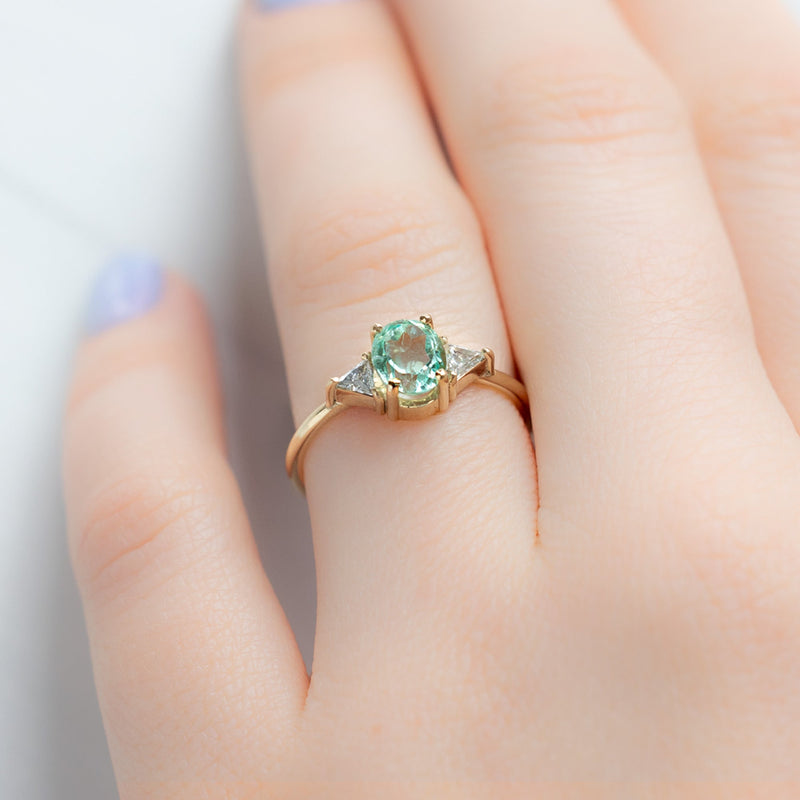 The Jade Ring | 0.89ct Oval Emerald in 14K Yellow Gold