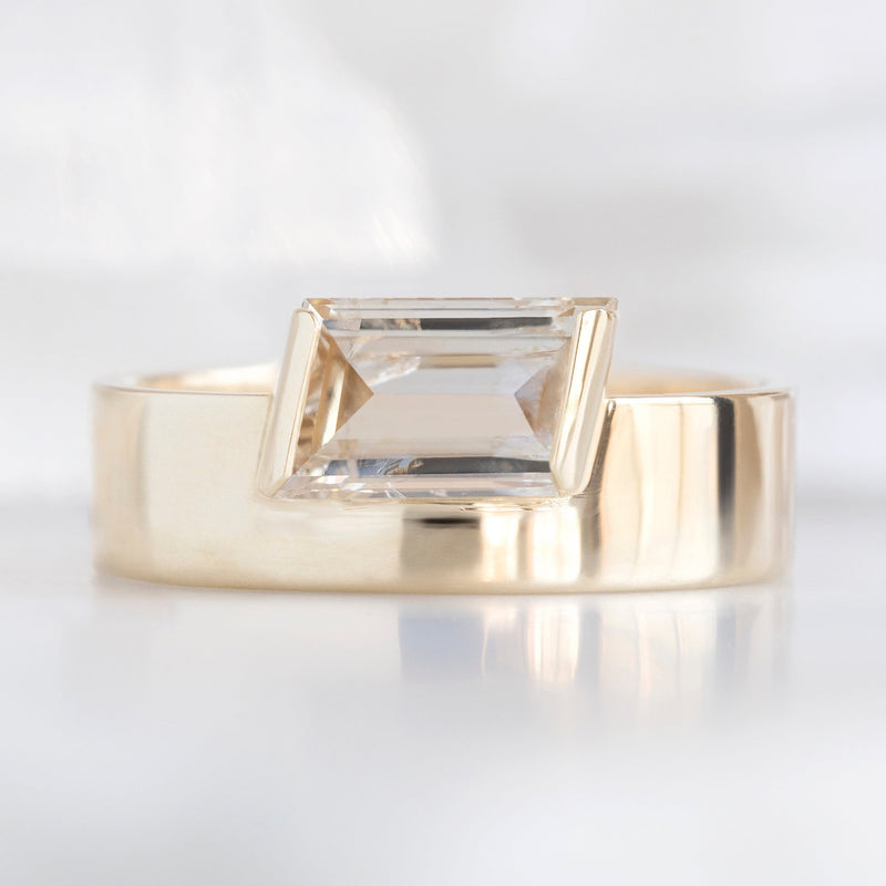 The Cigar Band | 0.89ct Geometric Champagne Diamond in 14K Yellow Gold