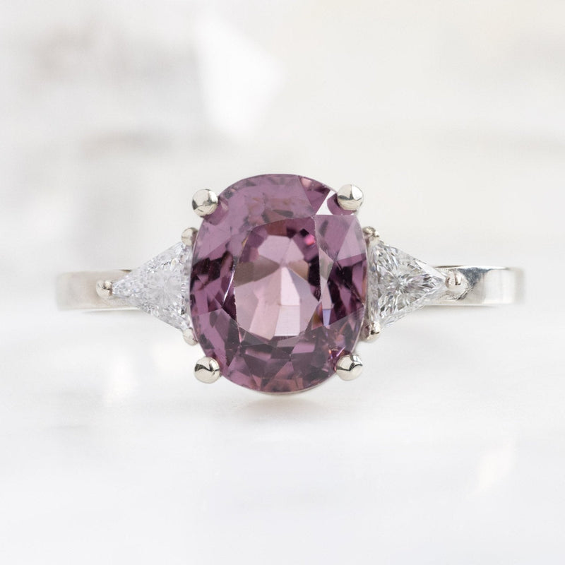 The Jade Ring | 2.30ct Oval Spinel in 14K White Gold