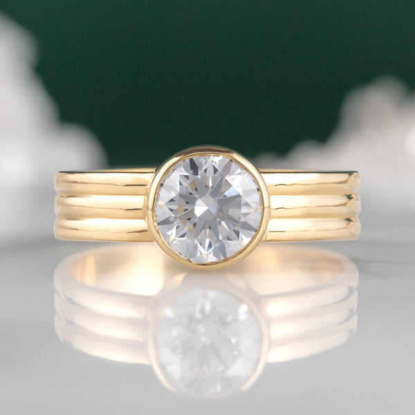 The Stratum Ring | 1.35ct Lab Grown Round White Diamond in 18K Yellow Gold