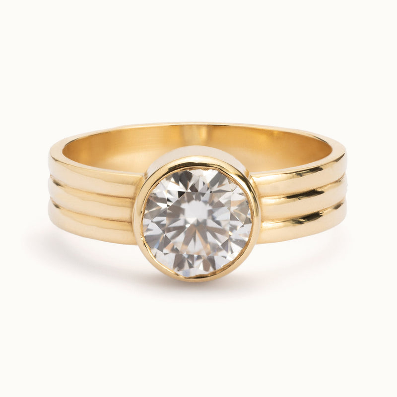 The Stratum Ring | 1.35ct Lab Grown Round White Diamond in 18K Yellow Gold