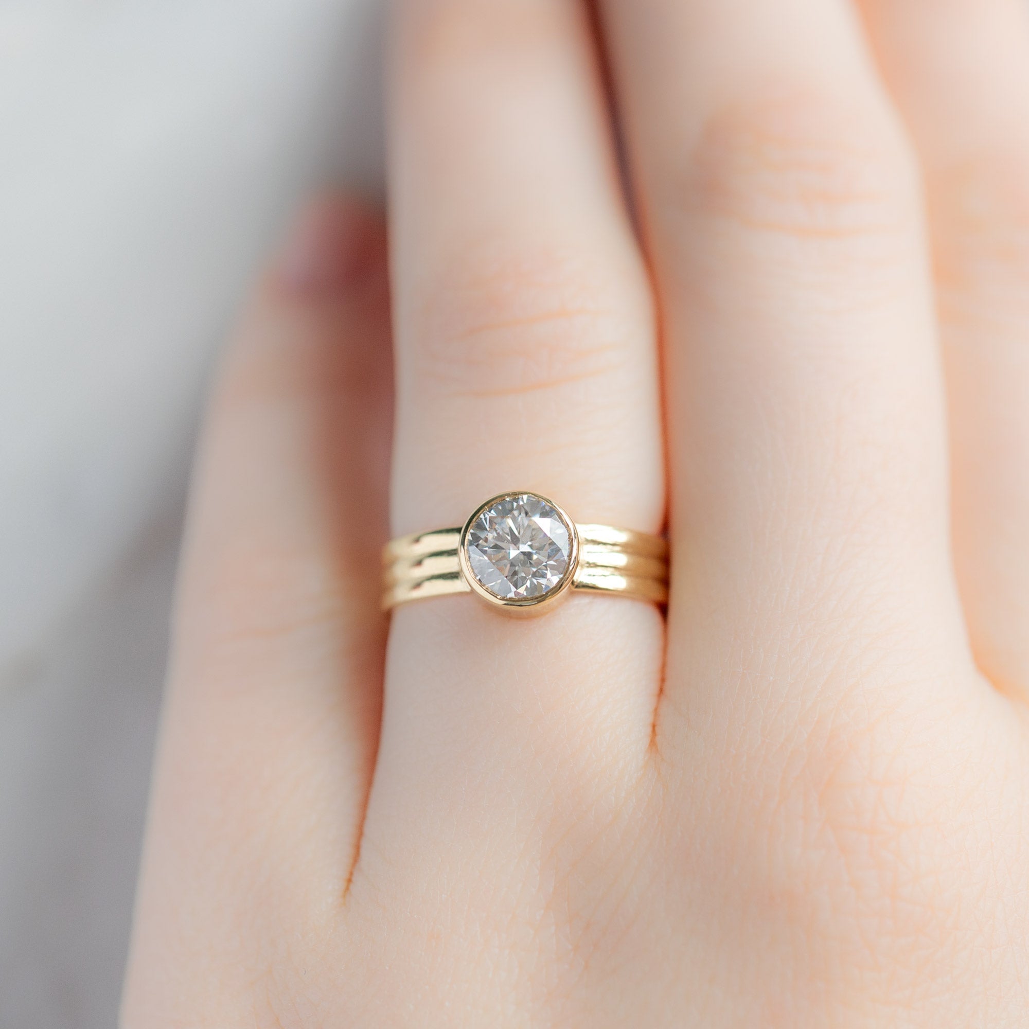 The Stratum Ring | 1.35ct Lab Grown Round White Diamond in 18K Yellow Gold