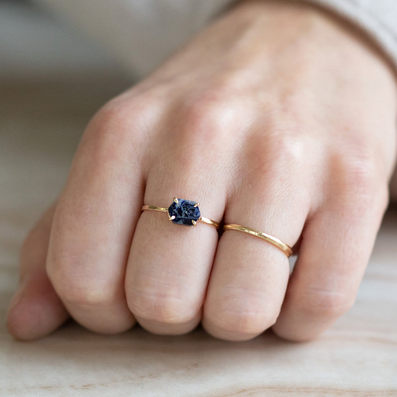 The Raw Sapphire Hexagon Ring | 10K Yellow Gold