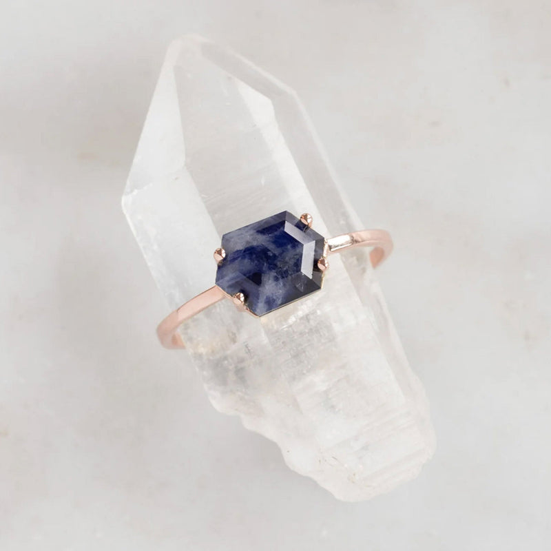 The Raw Sapphire Hexagon Ring | 10K Rose Gold