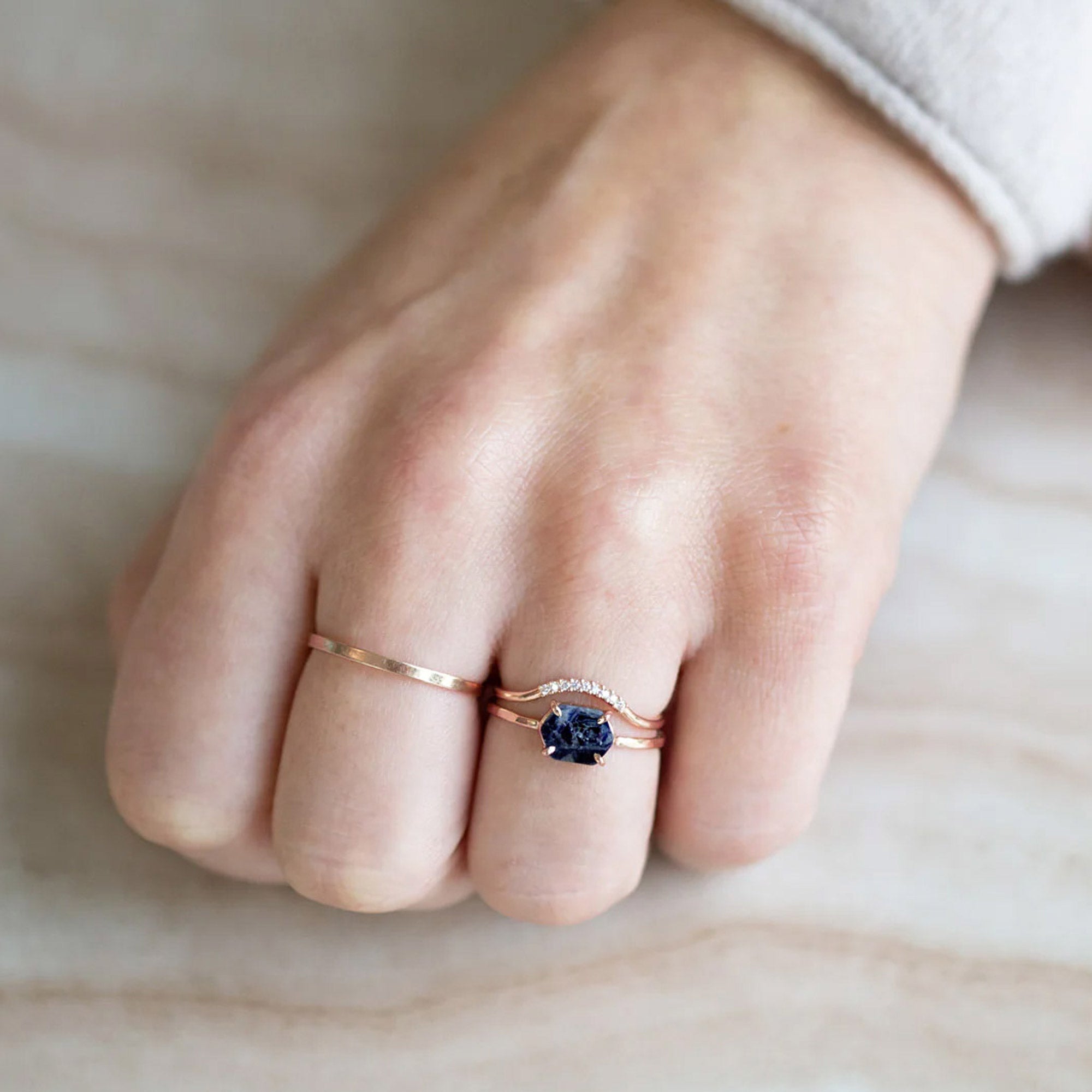 The Raw Sapphire Hexagon Ring | 10K Rose Gold