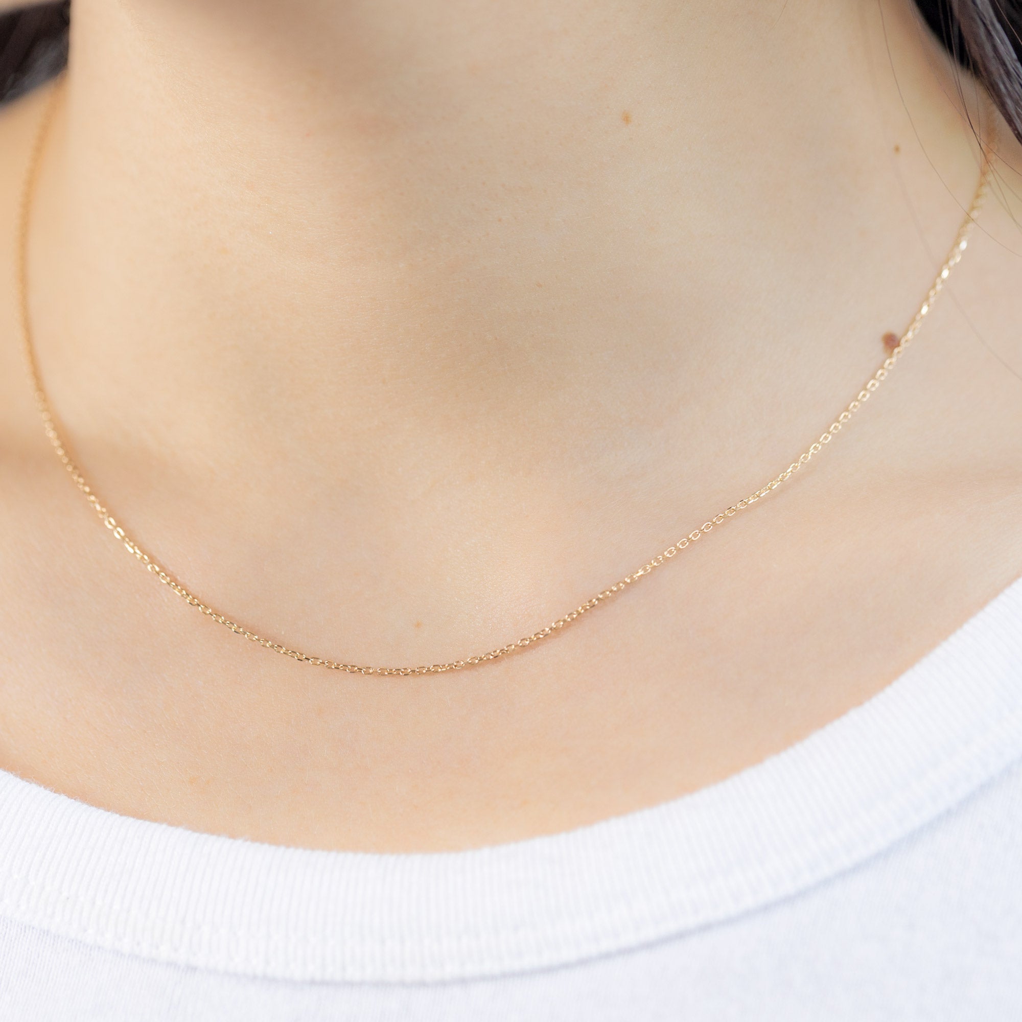 The Diamond-Cut Cable Chain Charm Necklace | 10K Yellow Gold