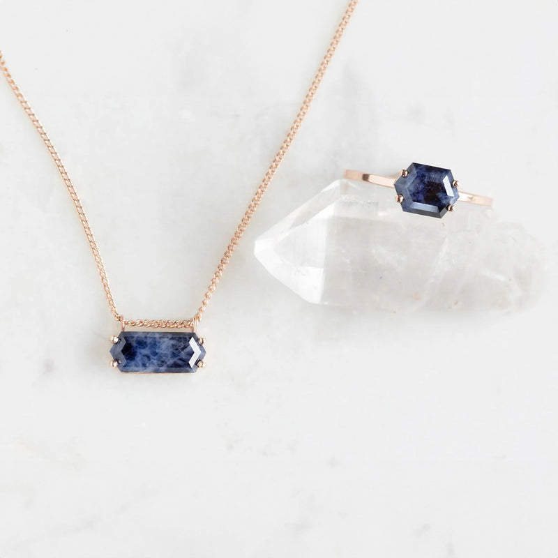 The Raw Sapphire Hexagon Necklace | 10K Rose Gold