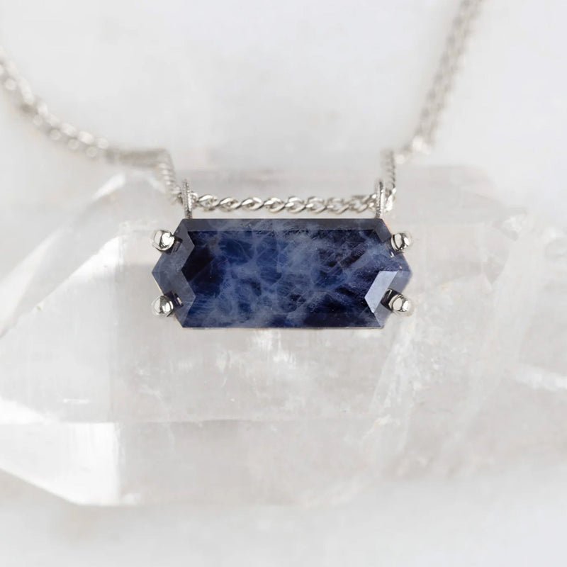 The Raw Sapphire Hexagon Necklace | 10K White Gold