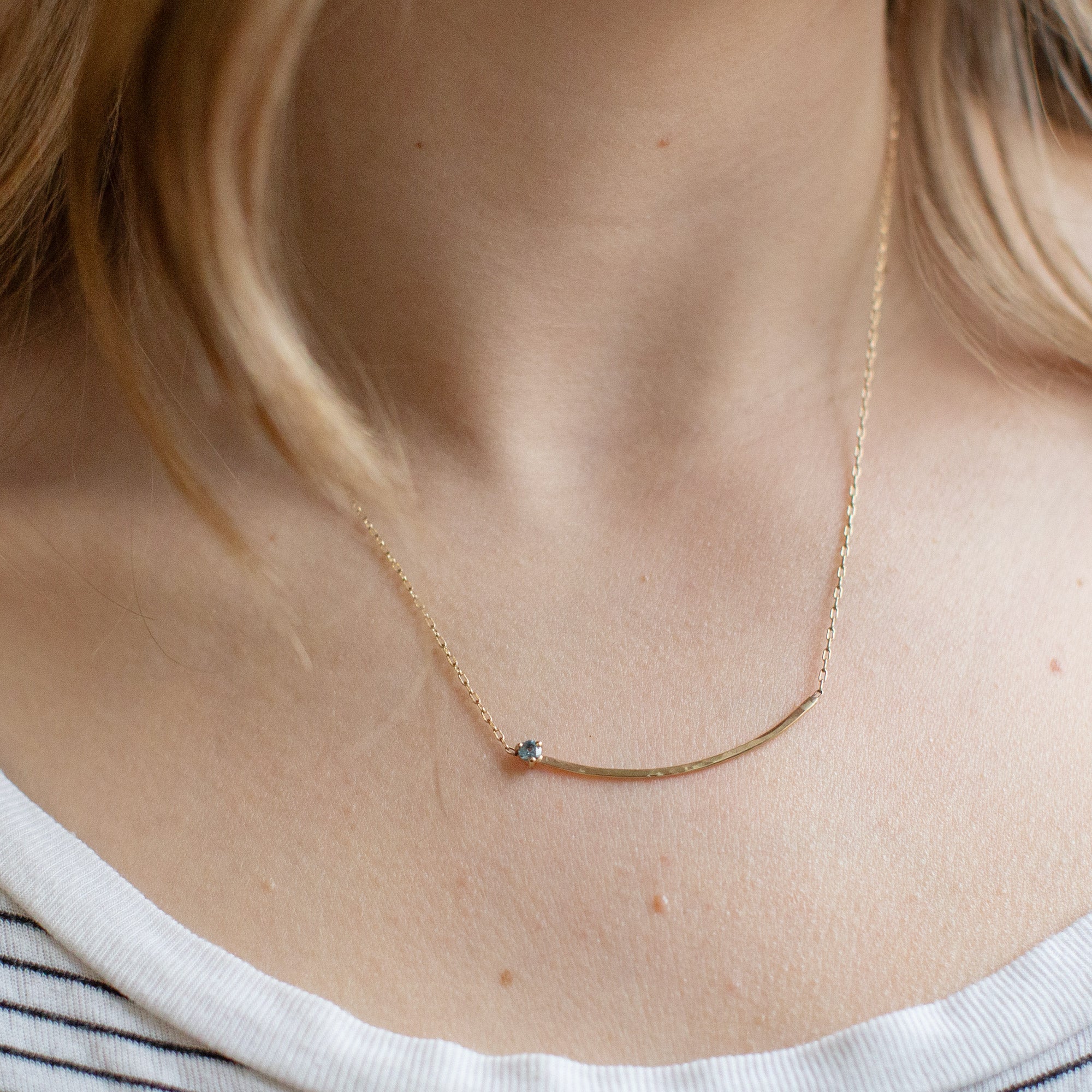 The Blue Montana Sapphire Gemstone Arc Necklace | 14K Yellow Gold