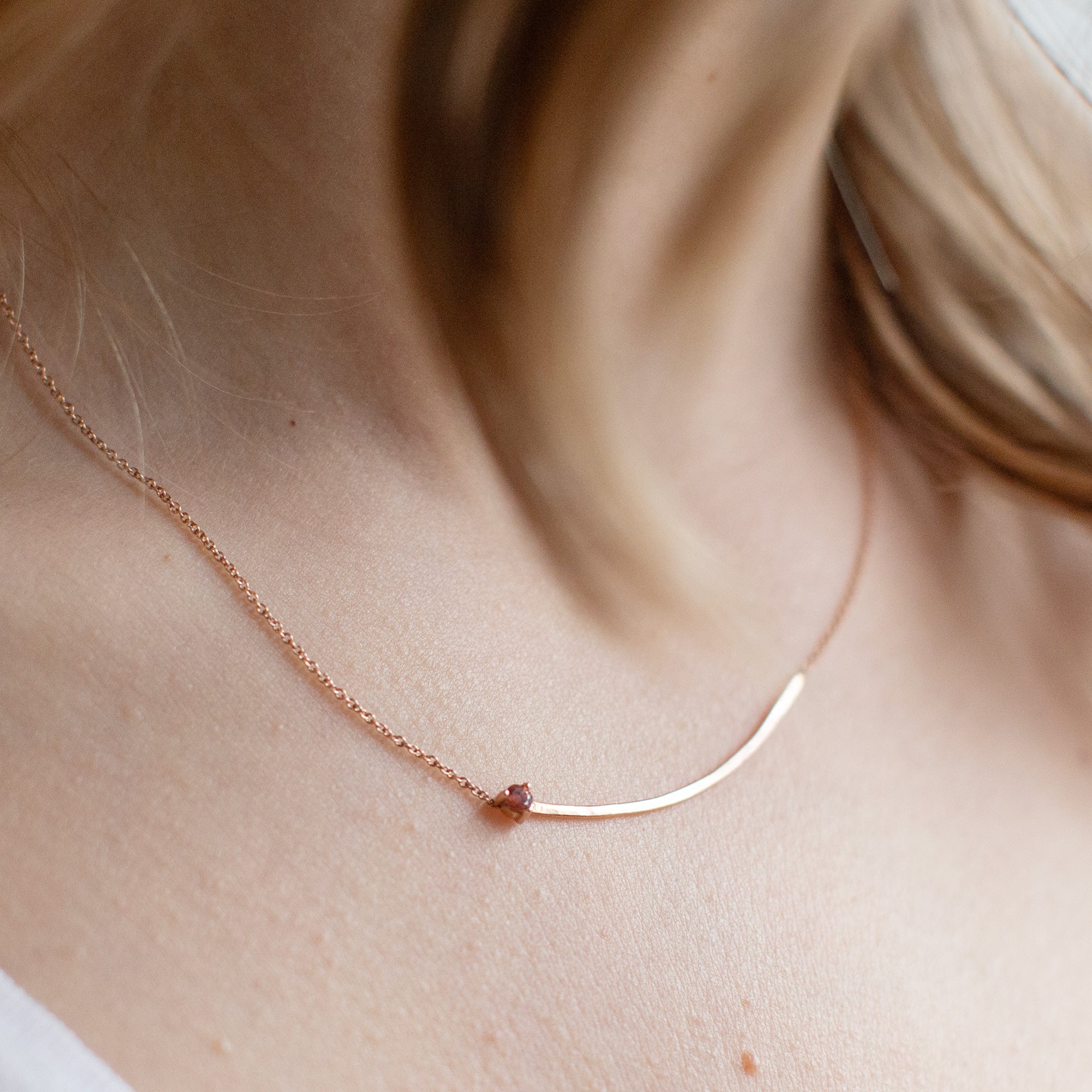 The Sunstone Gemstone Arc Necklace | 14K Rose Gold