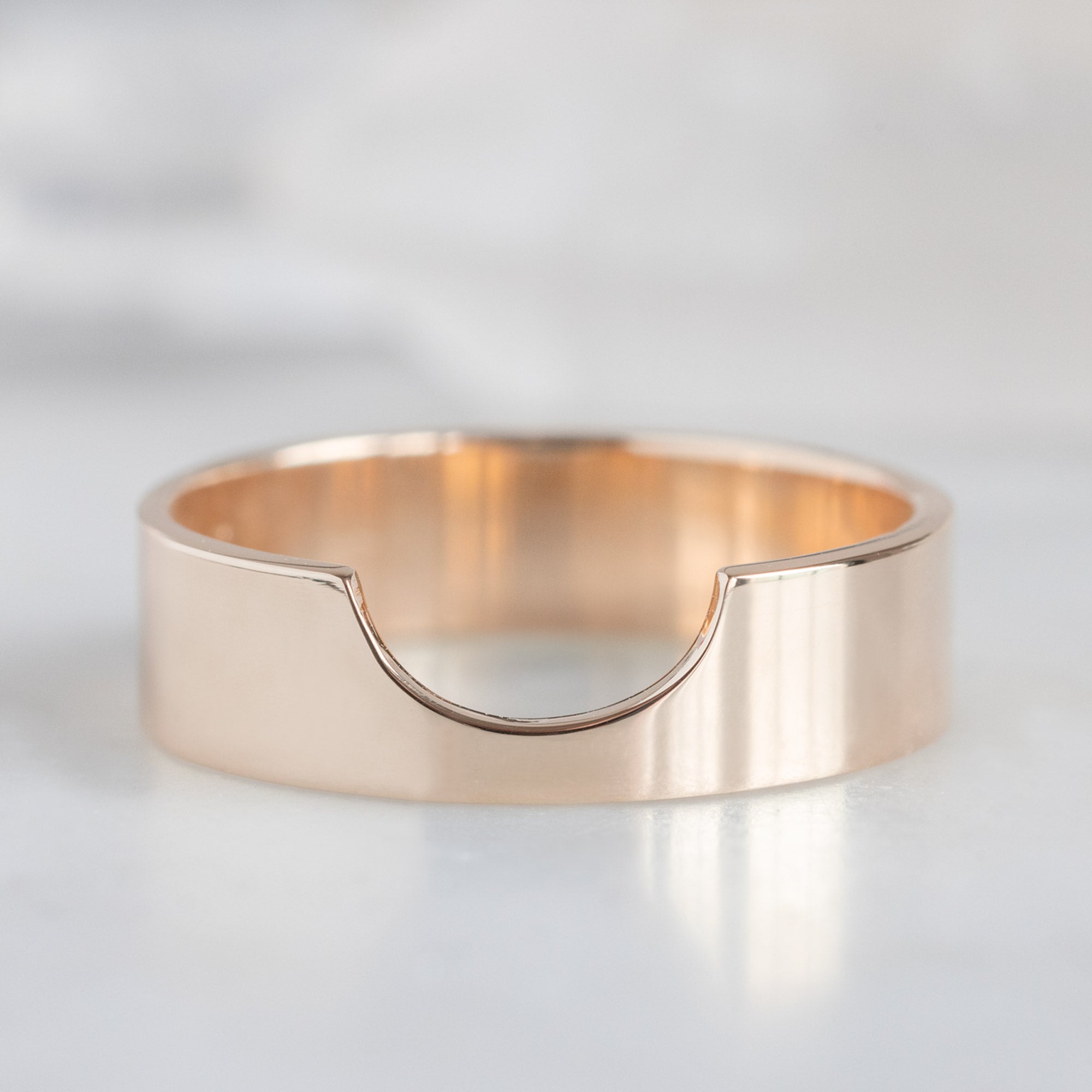 The Unisex Gold Wedding Band | Arc Cut Out in 14K Rose Gold