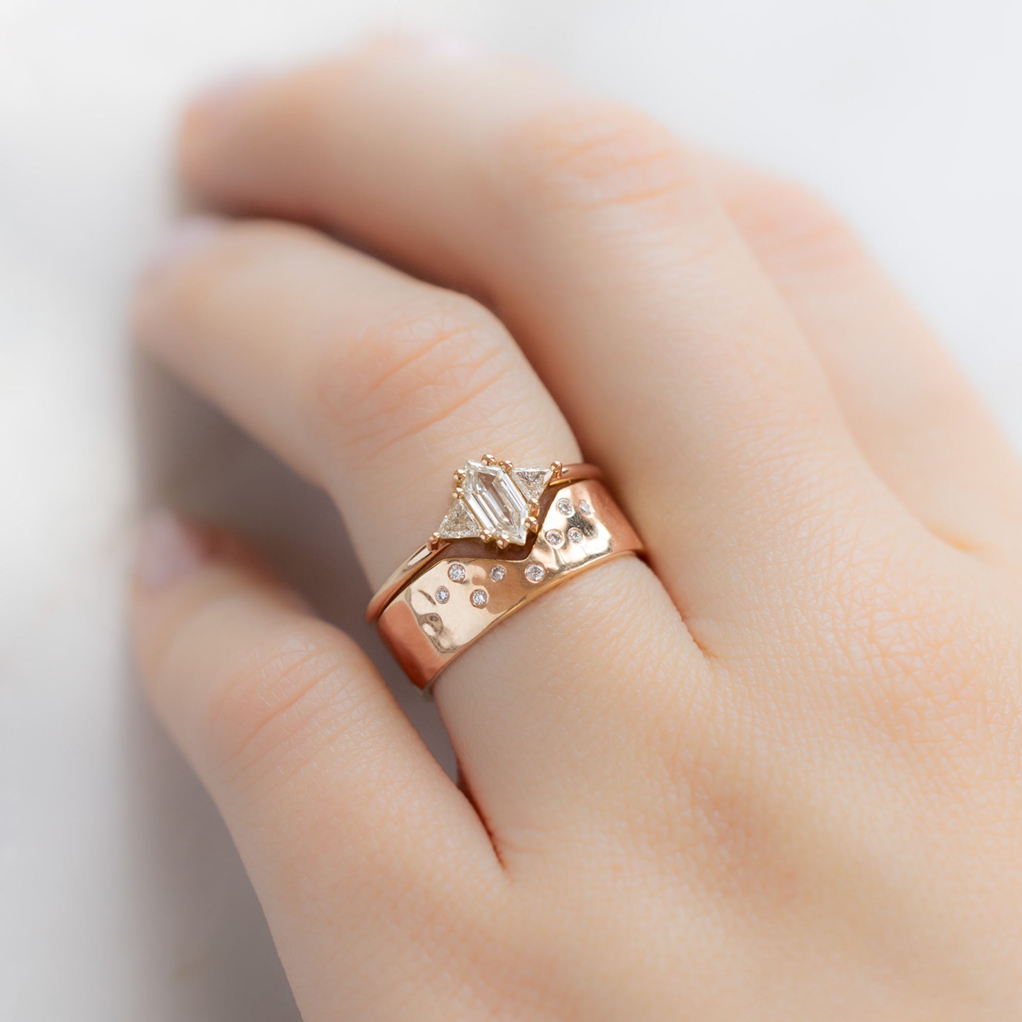 Constellation Cut-Out Stacking Band | Peak Cut Out in 14K Rose Gold