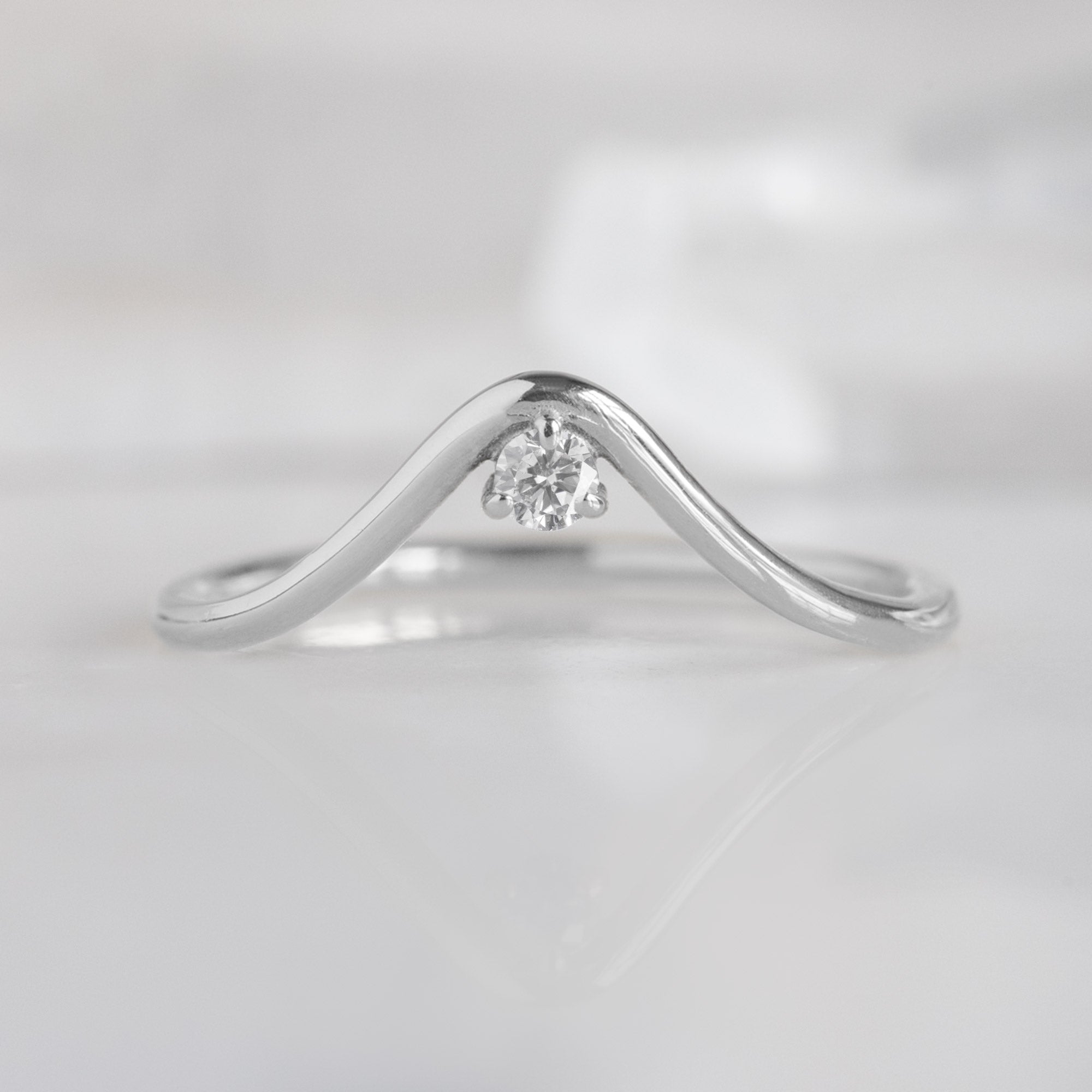 Peak White Diamond Stacking Band | 14K or 18K White Gold