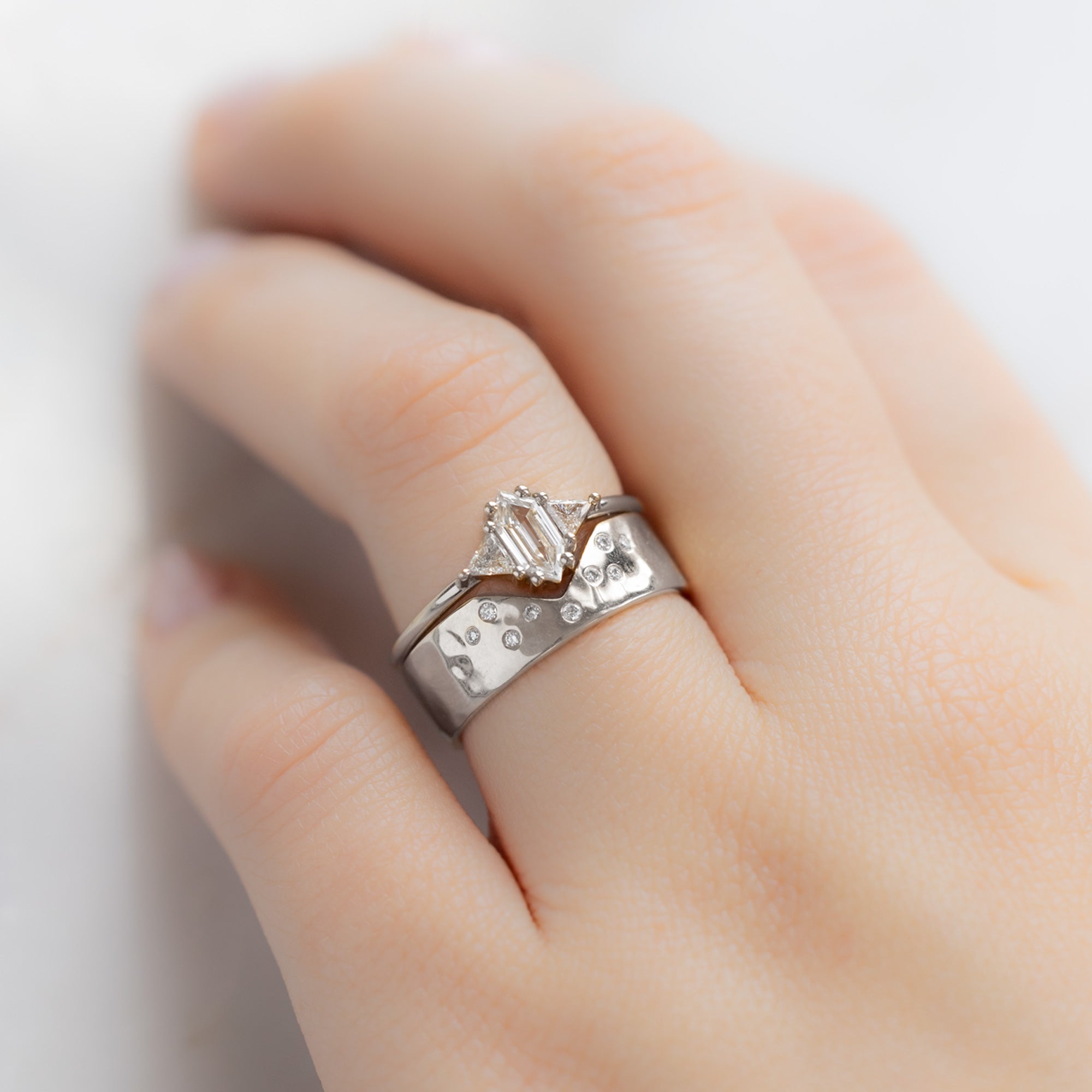 Constellation Cut-Out Stacking Band | Peak Cut Out in 14K White Gold