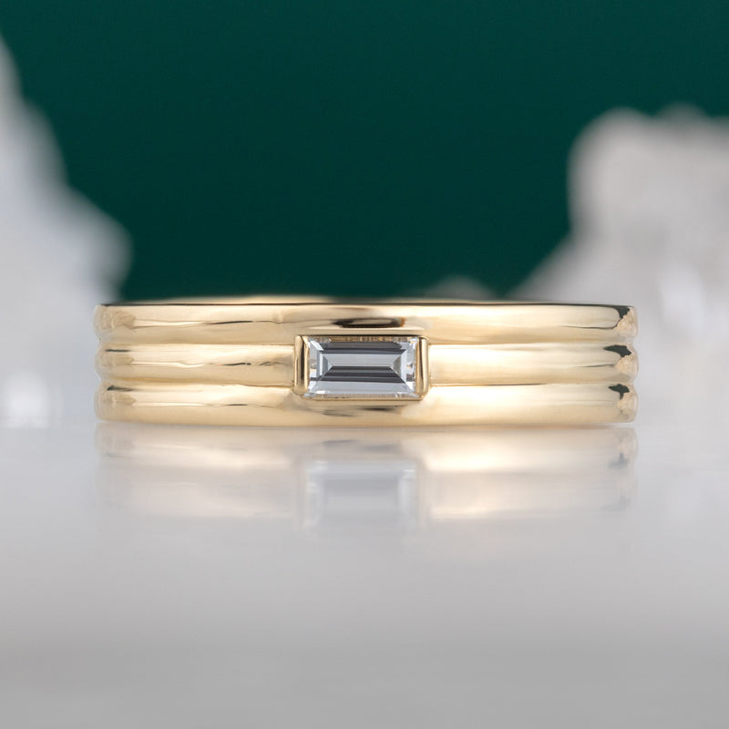 The Men's Stratum Band with a Lab Grown Baguette | 18K Yellow Gold